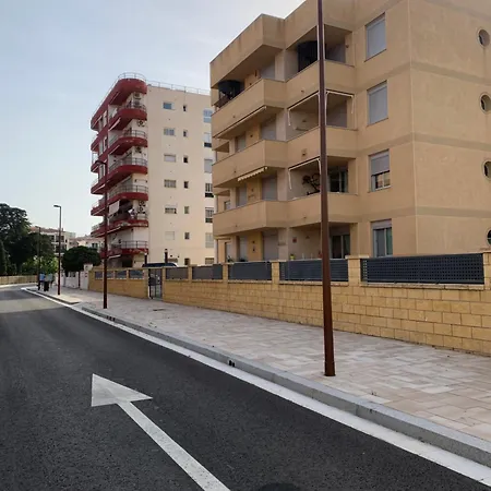 Acogedor En Zona De Calas Con Ac, Wifi Y Piscina * Miami Platja (Miami Playa)